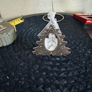 NWOT Silver Christmas Tree Photo Ornament